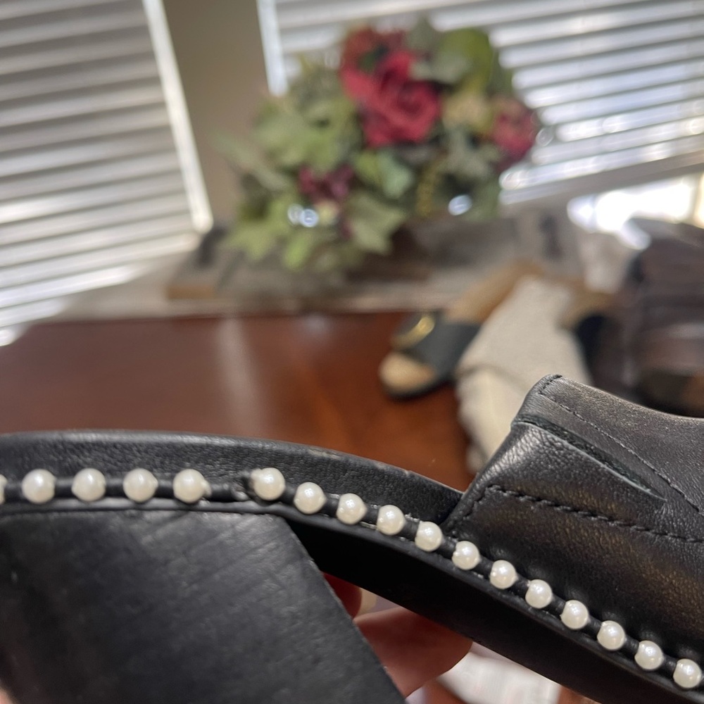 Steve Madden Leather Block Heel Pearl  Decoded Sandals - Picture 12 of 12